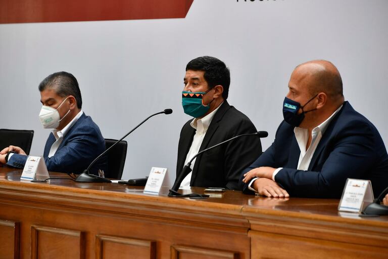 Javier Corral, gobernador de Chihuahua y Enrique Alfaro, de Jalisco, en septiembre.