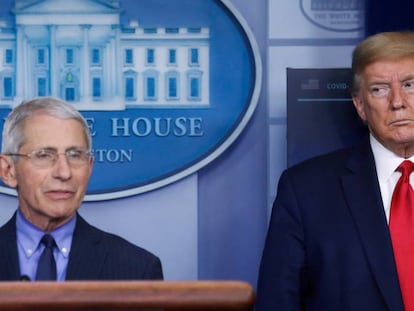 El doctor Anthony Fauci, junto al presidente Donald Trump, en una imagen de archivo.