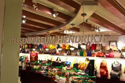 Museo Tassenmuseum Hendrikje, dedicado a un complemento femenino: el bolso.