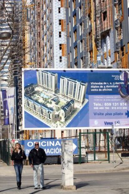 Una promotora oferta viviendas nuevas en Valencia.
