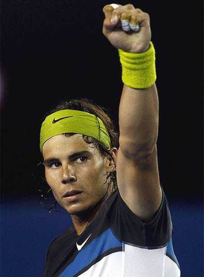 Rafa Nadal celebra un punto durante el partido.