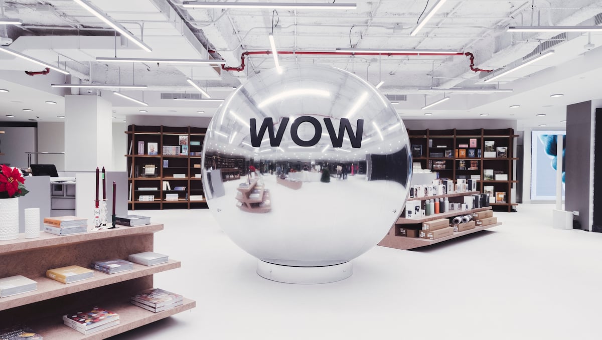 En las entrañas de WOW: pantallas, marcas ‘cool’ y una revolución por demostrar | Empresas