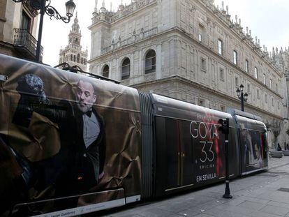 Imágenes promocionales de los Goya, en el centro de Sevilla, el viernes 1 de febrero, día previo a la gala.