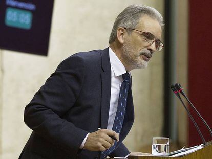 Aquilino Alonso, en el debate sobre sanidad en el Parlamento andaluz.
