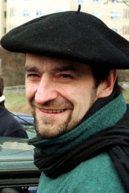 José Antonio Urrutikoetxea, Josu Ternera, tras ser excarcelado en enero del 2000.