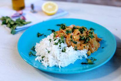 Aquí en forma de curry con arroz