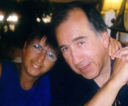 Amb la Joana, la seva filla, el 2000.