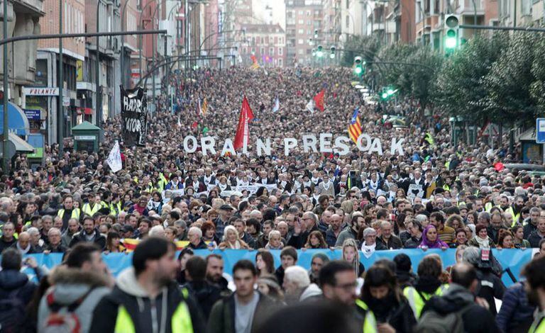 Manifestación celebrada el pasado 11 de enero en Bilbao por el acercamiento de los presos etarras.