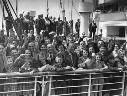 El barco 'St. Louis' salió de Hamburgo con 700 judíos, en la imagen a su llegada al puerto de Amberes, el 17 de junio de 1939.