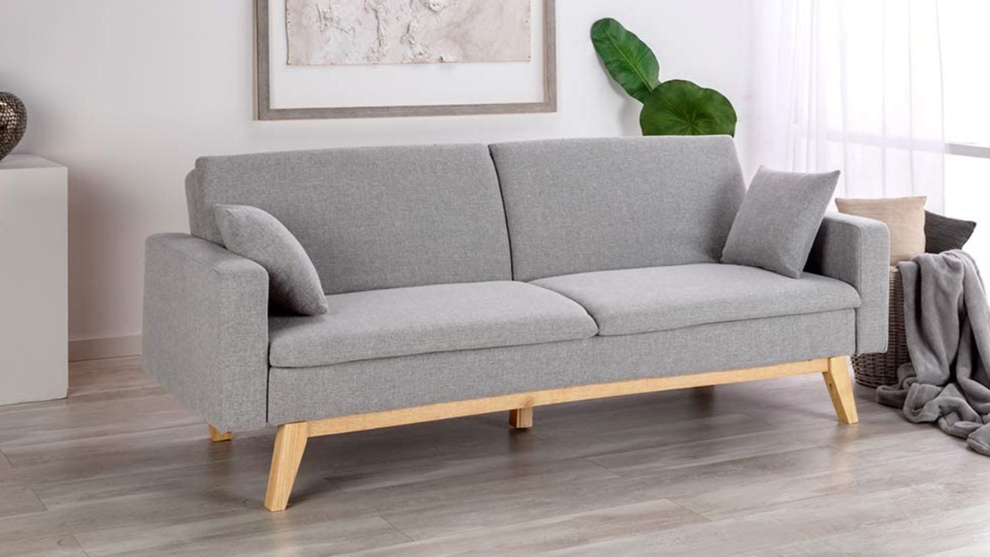 El sofá más vendido en Amazon: un modelo tres plazas, disponible en cinco colores, que se hace cama | Escaparate: y ofertas | EL PAÍS