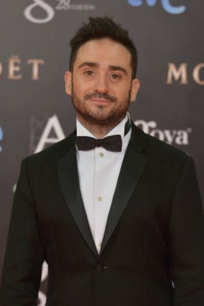 El director Juan Antonio Bayona en su llegada a la gala de los Goya.