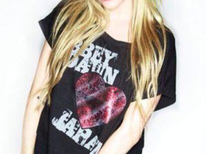 Avril Lavigne, cantante canadiense.