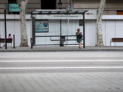 Los servicios mínimos del 25% en hora punta en metro y autobús eran más que suficientes para los pocos trabajadores que viajaban a su puesto laboral