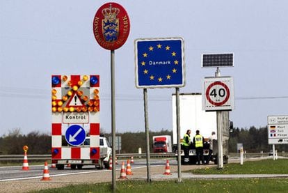 Un punto de control en la frontera danesa.
