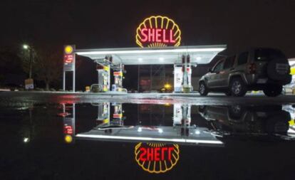 Gasolinera de Shell en una imagen de diciembre de 2014.