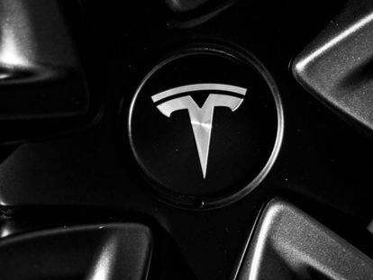 Una foto deja ver cómo será el nuevo diseño del Tesla Model 3, y te va a encantar