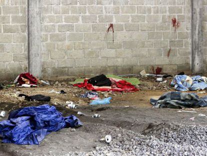 Escenario de la masacre de 22 supuestos narcos en M&eacute;xico.