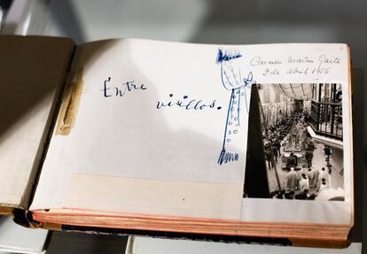 Manuscrito original de 'Entre visillos', de Carmen Martín Gaite, de 1956.