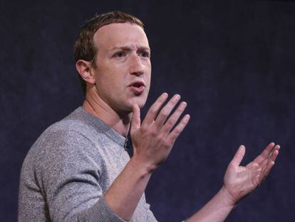 El fundador de Facebook, Mark Zuckerberg, durante una charla el 25 de octubre en Nueva York.