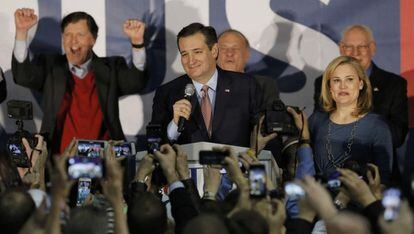 El senador Ted Cruz celebrant la seva victòria a Iowa.