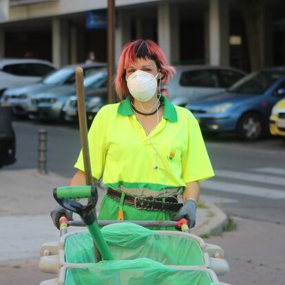 Sara Gema López, trabajadora de la limpieza de la empresa municipal de Alcorcón