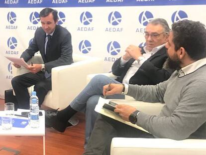 De izd. a drch., De la Torre (Cs), Escribano (PP). Ignacio Arr&aacute;ez (AEDAF), Escudero (PSOE) y Ayala (Unidas Podemos).