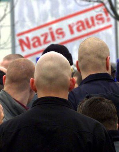 Varios cabezas rapadas de Alemania durante una manifestación en una foto de archivo.