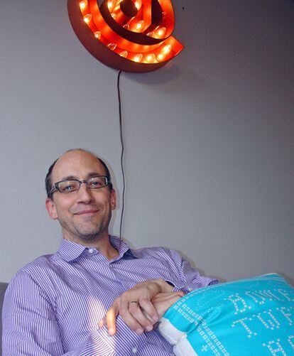 El consejero delegado de Twitter, Dick Costolo, en su sede de San Francisco.