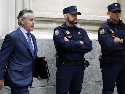 Miguel Blesa a la salida del Tribunal Superior de Justicia de Madrid