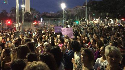 Concentración en Jaén contra la sentencia de La Manada.
 