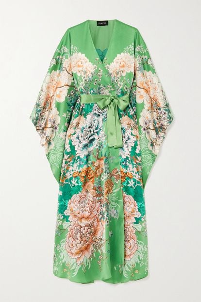 Esta bata-kimono de Meng es esa prenda especial, con un punto exótico, y de lo más versátil que estabas buscando. Para sentirse de lujo en casa y para sorprender con un vestido de noche único y sofisticado. Encuéntrala aquí por 989 euros.