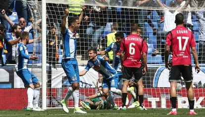 Piatti marca el gol del Espanyol ante el Alav&eacute;s. 