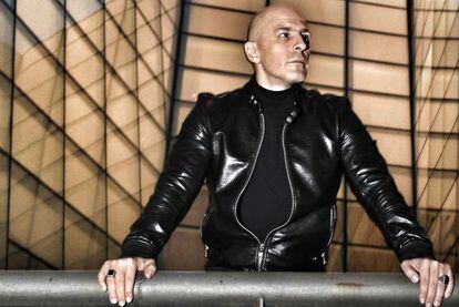 Roberto Álamo, en los Teatros del Canal, donde actúa en la obra 'Lluvia constante'.