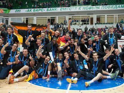 El Valencia Basket celebra el t&iacute;tulo.