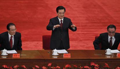 Desde la izquierda, Wen Jiabao (primer ministro), Hu Jintao (presidente) y Wu Bangguo (presidente del Parlamento), en Pekín.