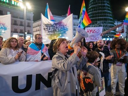 Manifestación por los derechos LGTBI, este lunes en Madrid.