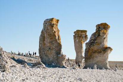 Monolitos de roca caliza en Gotland (Suecia).