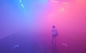 'Mist Room' (1999), de Ann Veronica Janssens.