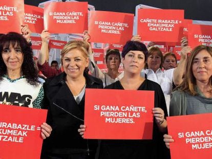 Los socialistas vascos reciben a Valenciano con carteles contra Cañete