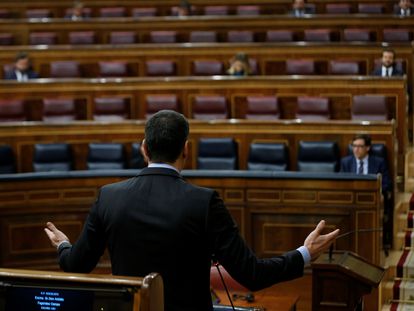 El presidente del Gobierno, Pedro Sánchez, interviene en la sesión de control al Gobierno en el Congreso de los Diputados, el pasado miércoles.