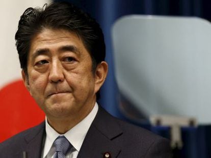 Abe, primer ministro japon&eacute;s, durante su discurso este viernes.