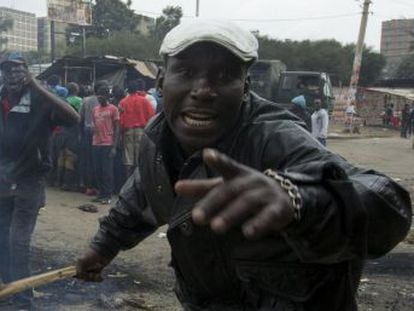 Los disturbios poselectorales dejan dos muertos en Mathare, el feudo del líder de la oposición en Kenia, y tres asesinados a golpe de machete en otro municipio