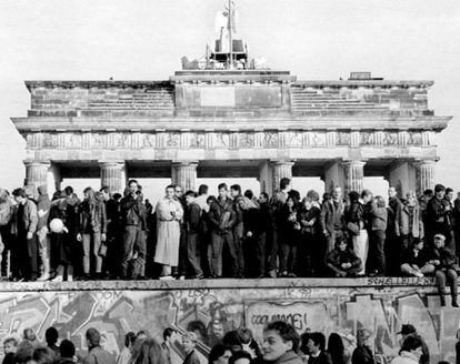 Celebraci&oacute;n en Berl&iacute;n, en 1994, del quinto aniversario de la ca&iacute;da del Muro.