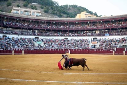Tarde de toros en la plaza de La Malagueta.