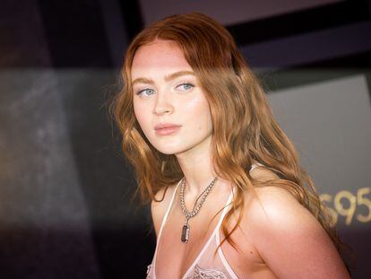 Sadie Sink asiste a la 13ª edición de los Governors Awards, el 19 de noviembre de 2022 en Los Ángeles (California).