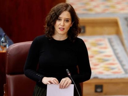 La presidenta de la Comunidad de Madrid, Isabel Díaz Ayuso, en el pleno de la Asamblea de Madrid este jueves.