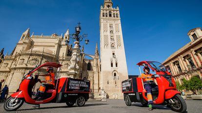Vehículos con los que Heineken España realiza el reparto de última milla en el centro histórico de Sevilla.