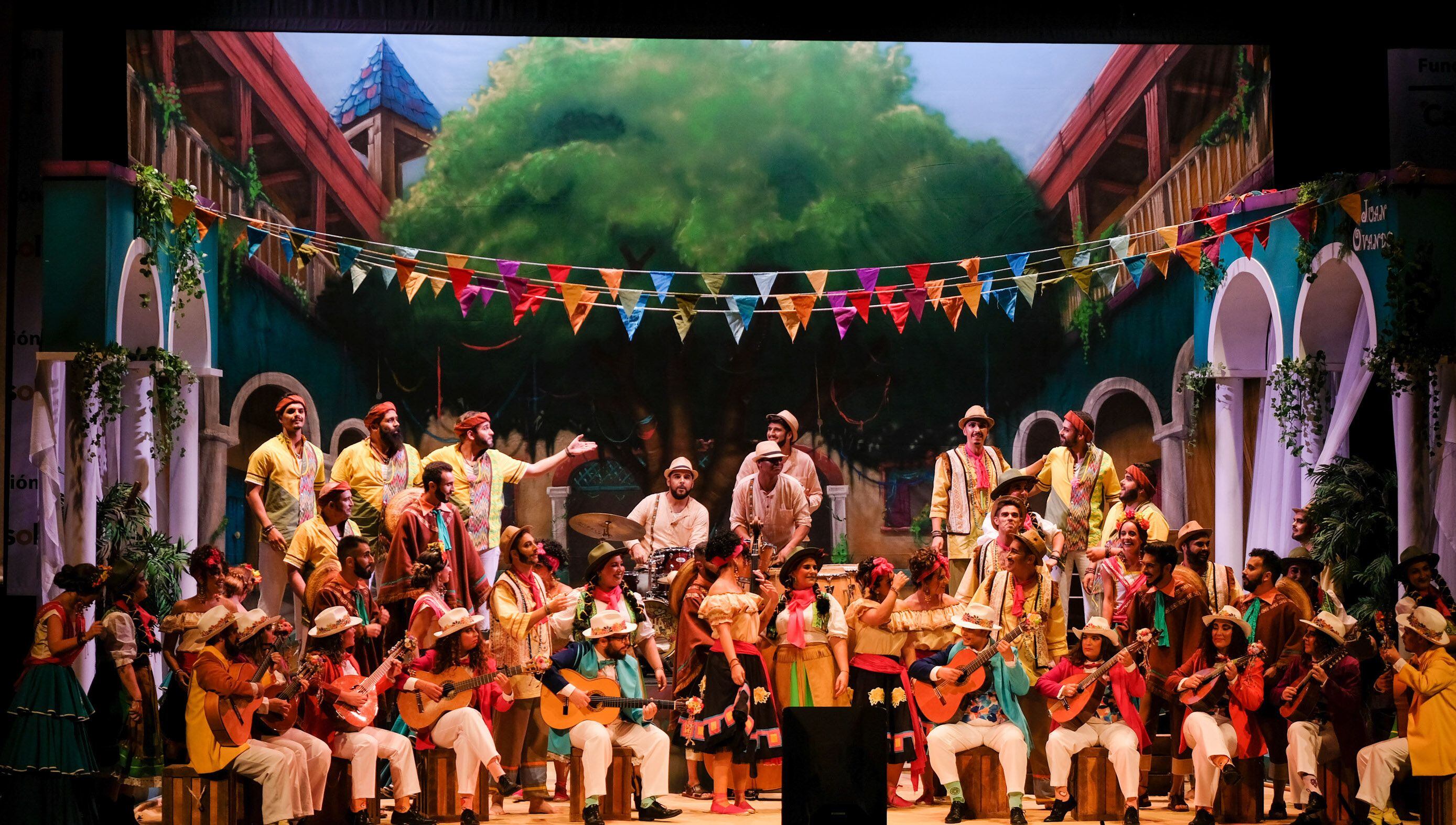 El coro mixto Pachamama, una de las agrupaciones vencedoras de la final del Carnaval de Cádiz celebrada este pasado viernes.
