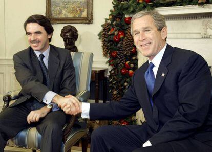 En 2002, Bush elogia a Aznar como uno de los líderes más "sólidos".