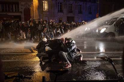 Protesta el 17 de noviembre en París contra la nueva ley de seguridad.